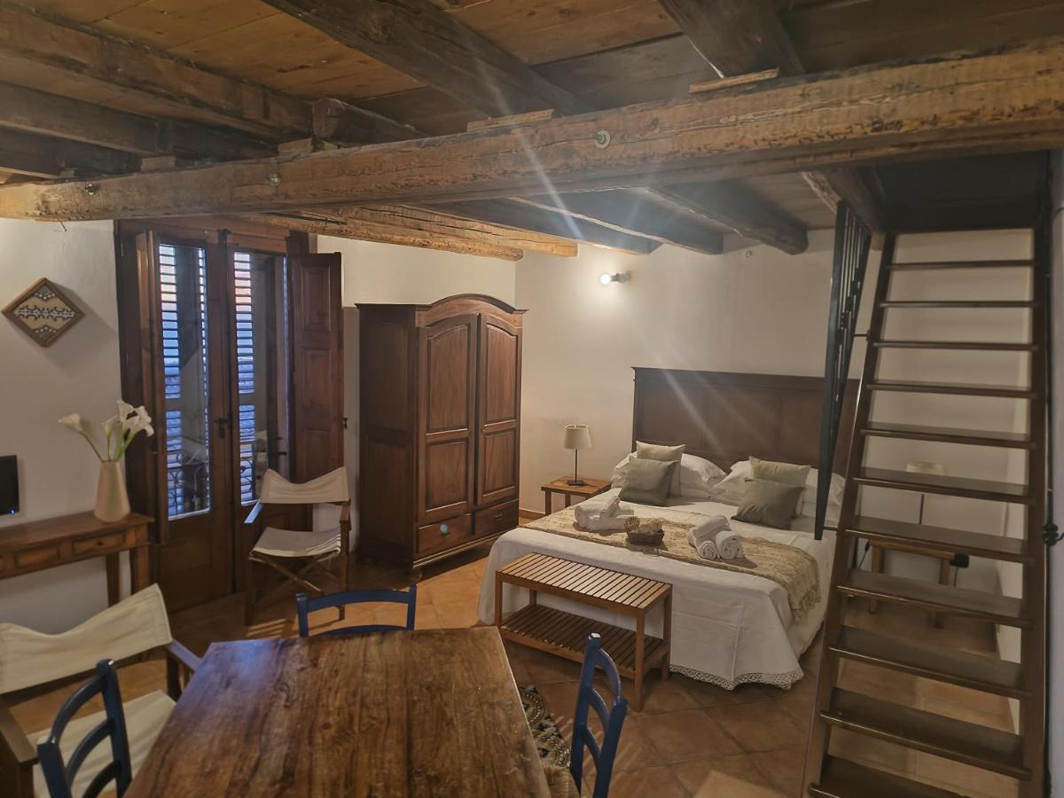 אגריג'נטו Afena Rent Bedrooms מראה חיצוני תמונה
