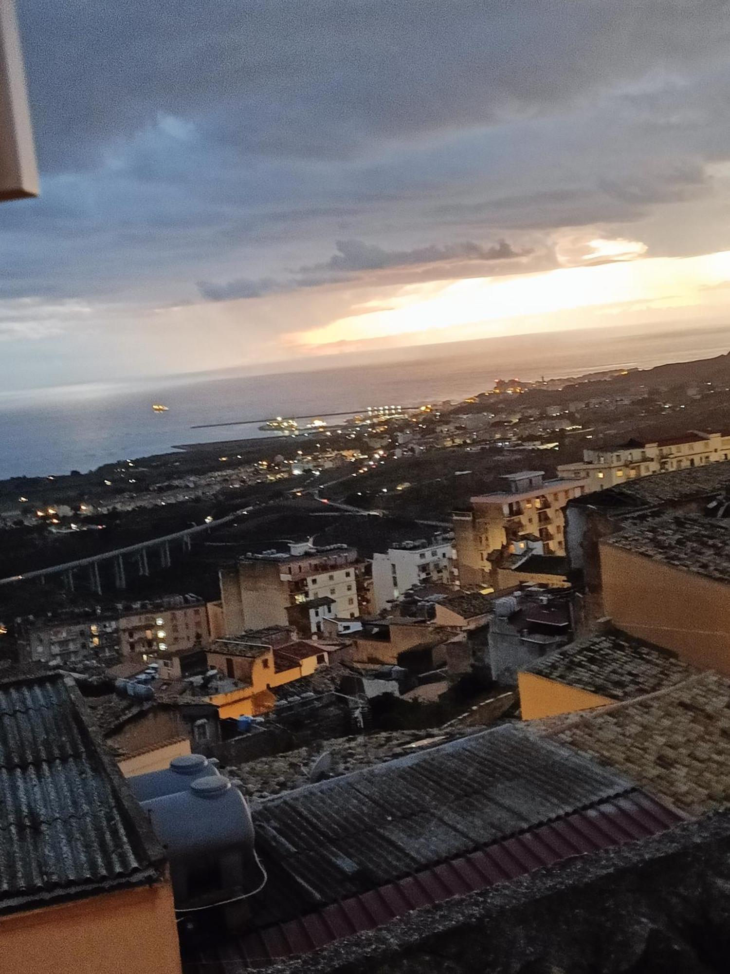 אגריג'נטו Afena Rent Bedrooms מראה חיצוני תמונה