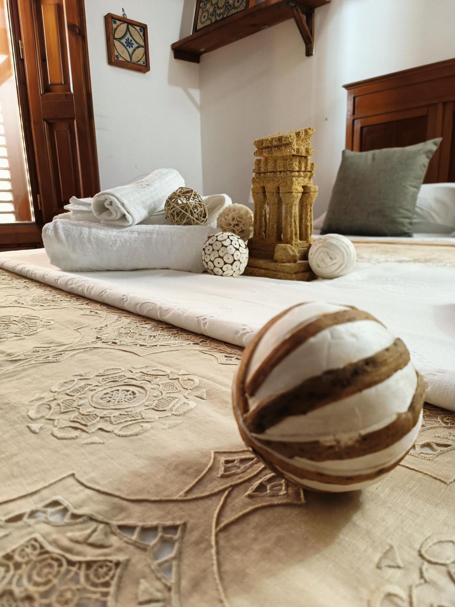 אגריג'נטו Afena Rent Bedrooms מראה חיצוני תמונה